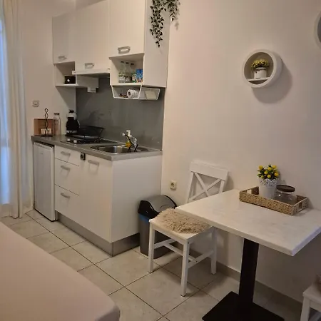 Roko Lejlighed Biograd Na Moru