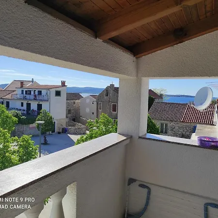 Roko Biograd Na Moru